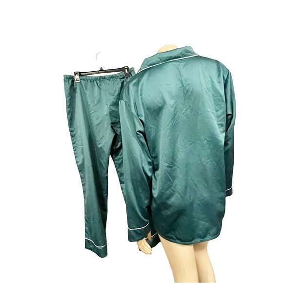 Saks Fifth Avenue Elegant Teal Satin Pajama Set - Picture 2 of 5